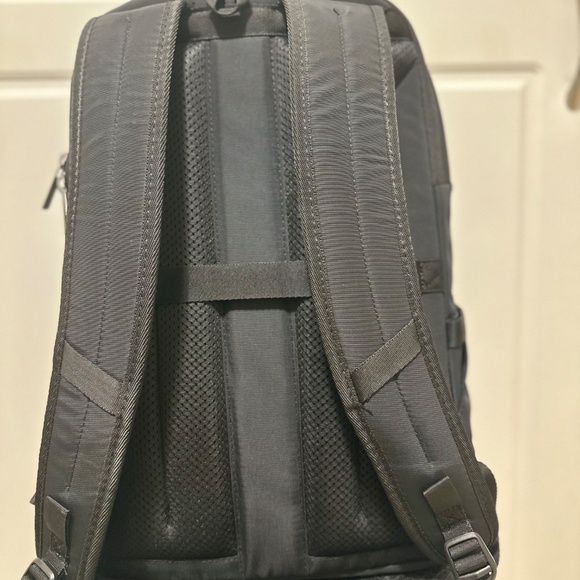 SAMSONITE LAPTOP BACKPACK - Picture 8 of 14